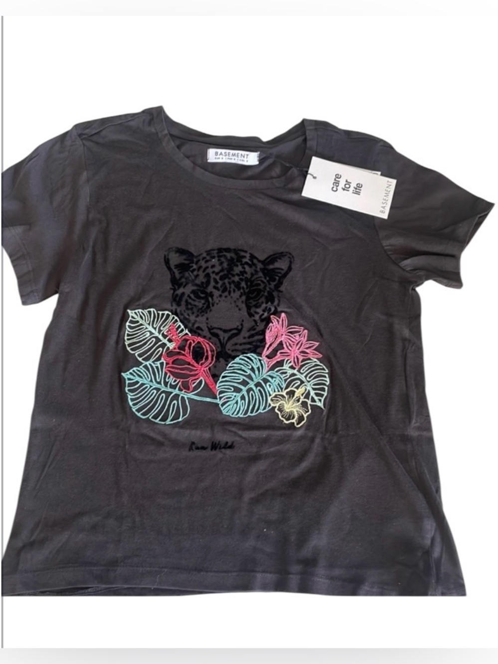 Basement Gray Embroidered T-Shirt Size Small NWT